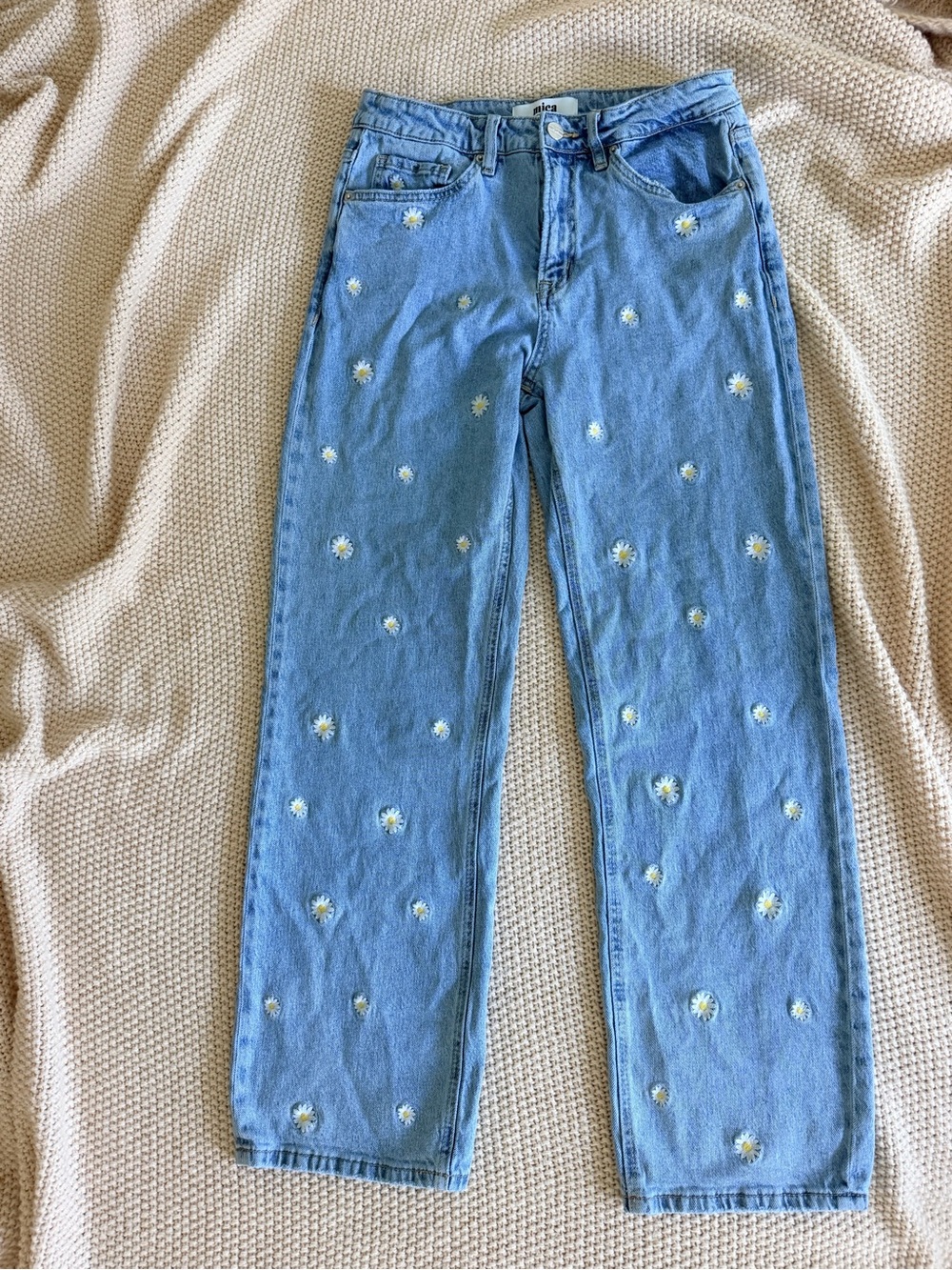 🌼 Mica Los Angeles Daisy Straight Leg Jeans — Size 29